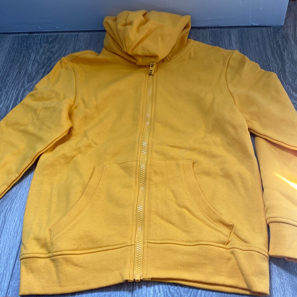 Kids Hoodie - worn once for a photo shoot - like New - L - 8/10 - runs small